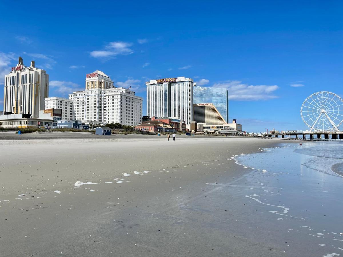 3 Bedrooms, Boardwalk Duplex Beachblock Home! Atlantic City Eksteriør bilde