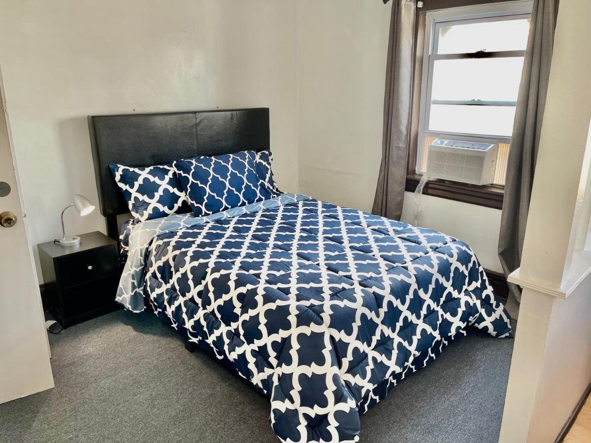 3 Bedrooms, Boardwalk Duplex Beachblock Home! Atlantic City Eksteriør bilde