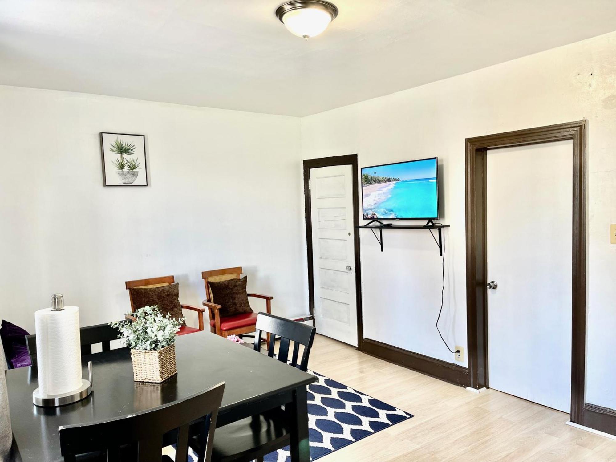 3 Bedrooms, Boardwalk Duplex Beachblock Home! Atlantic City Eksteriør bilde