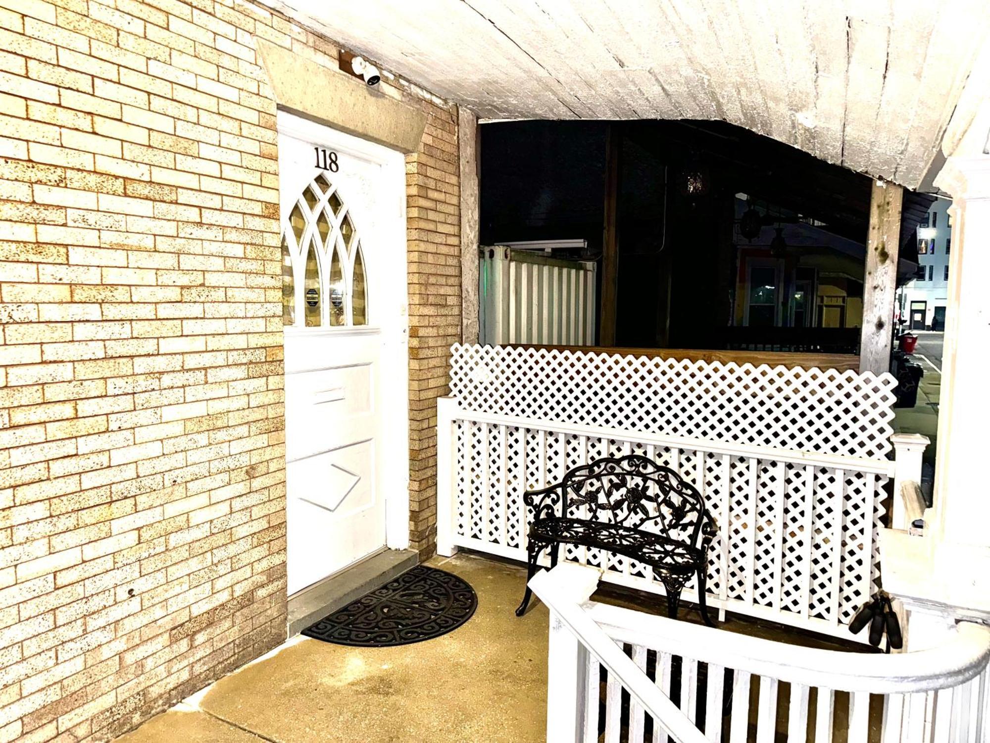 3 Bedrooms, Boardwalk Duplex Beachblock Home! Atlantic City Eksteriør bilde