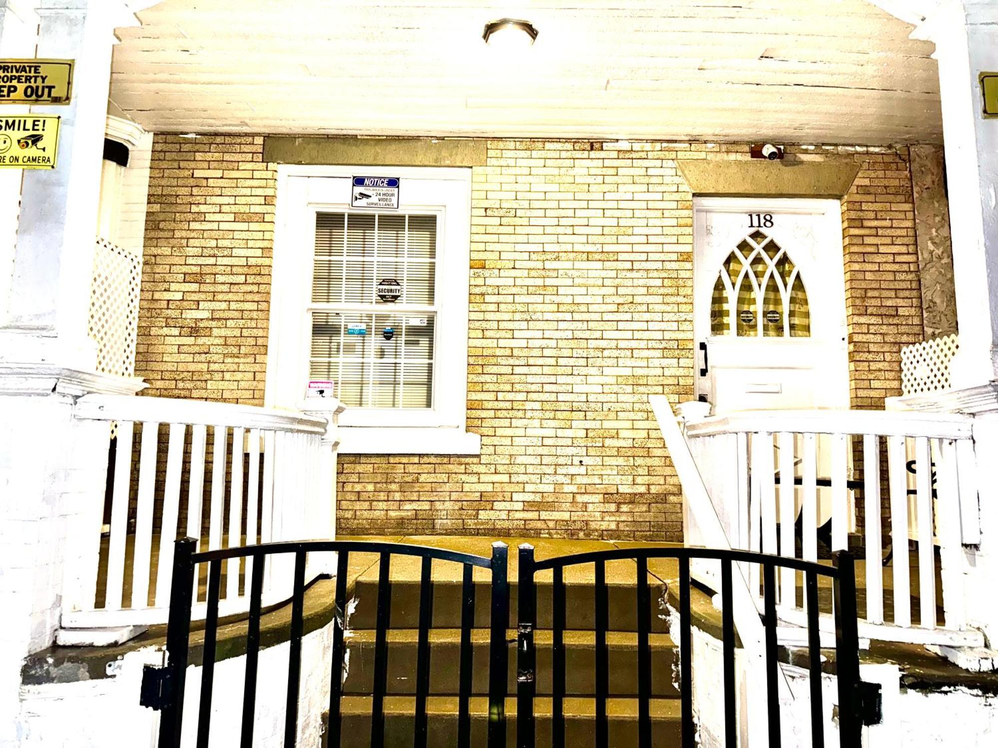 3 Bedrooms, Boardwalk Duplex Beachblock Home! Atlantic City Eksteriør bilde